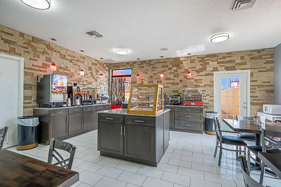 Econo Lodge Columbus near Airport