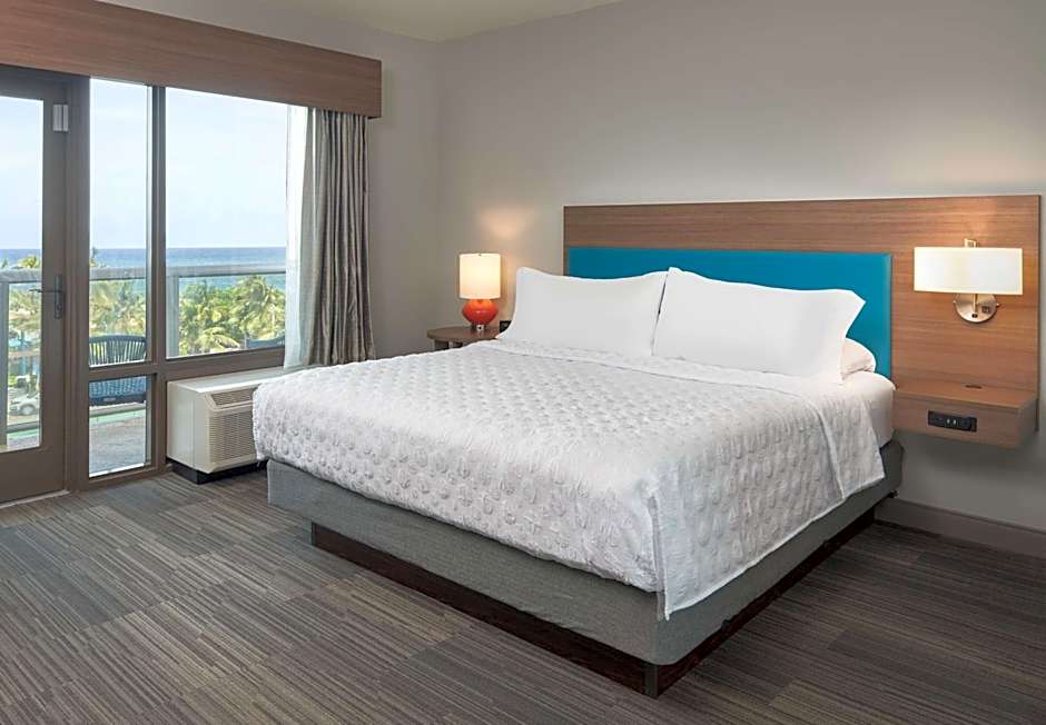 Home2 Suites by Hilton Pompano Beach Pier, FL