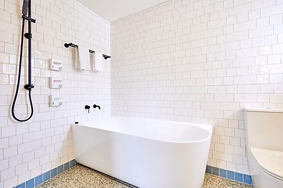 The Blue Water Motel