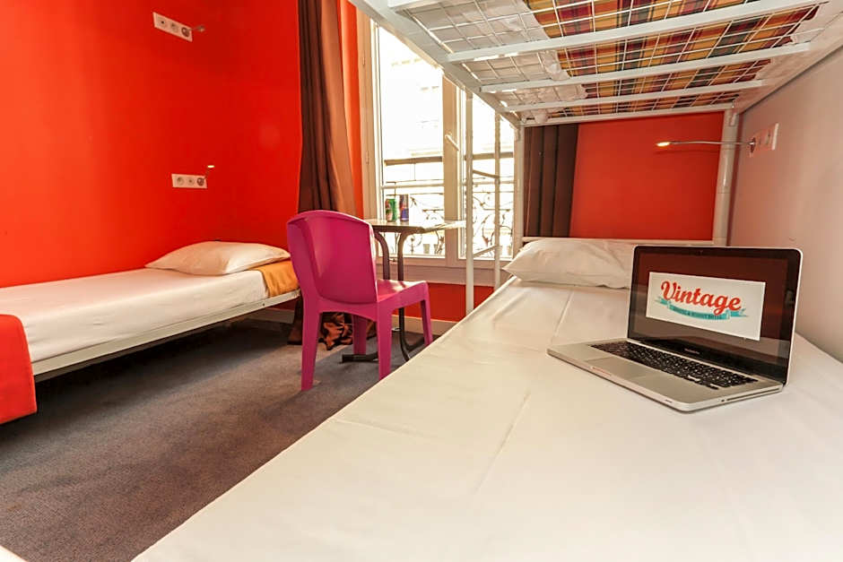 Photo 1 of 4 of 1 Person in 4-Bed Dormitory - Female Only
