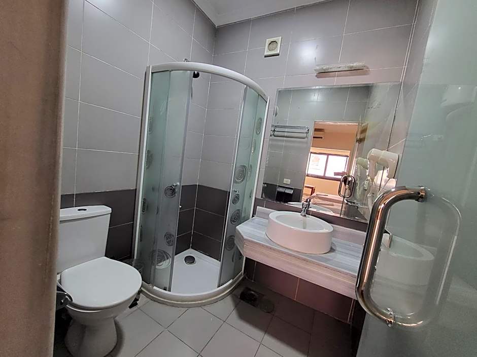 Regency Hotel