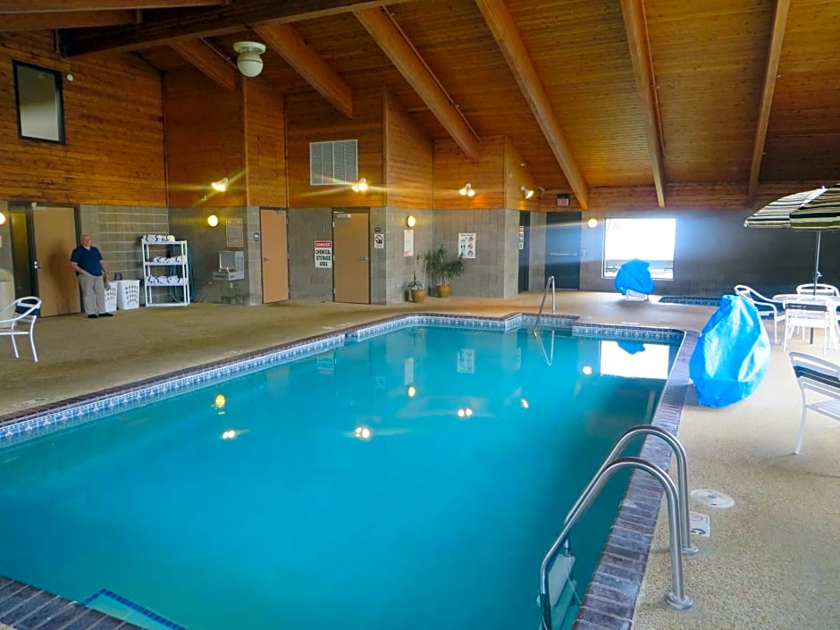 AmericInn by Wyndham Worthington