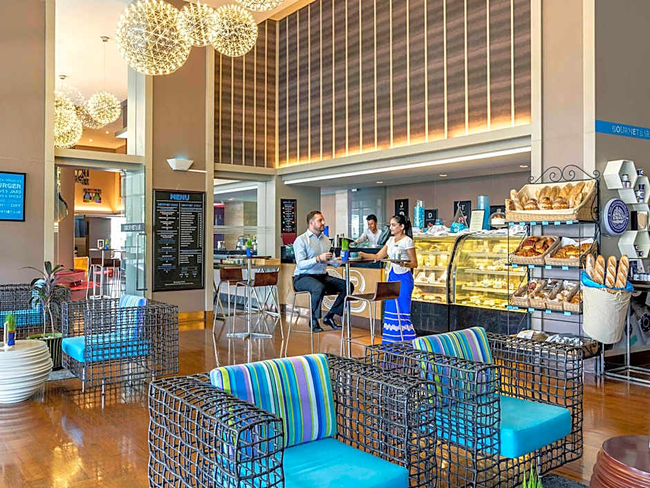 Novotel Yangon Max