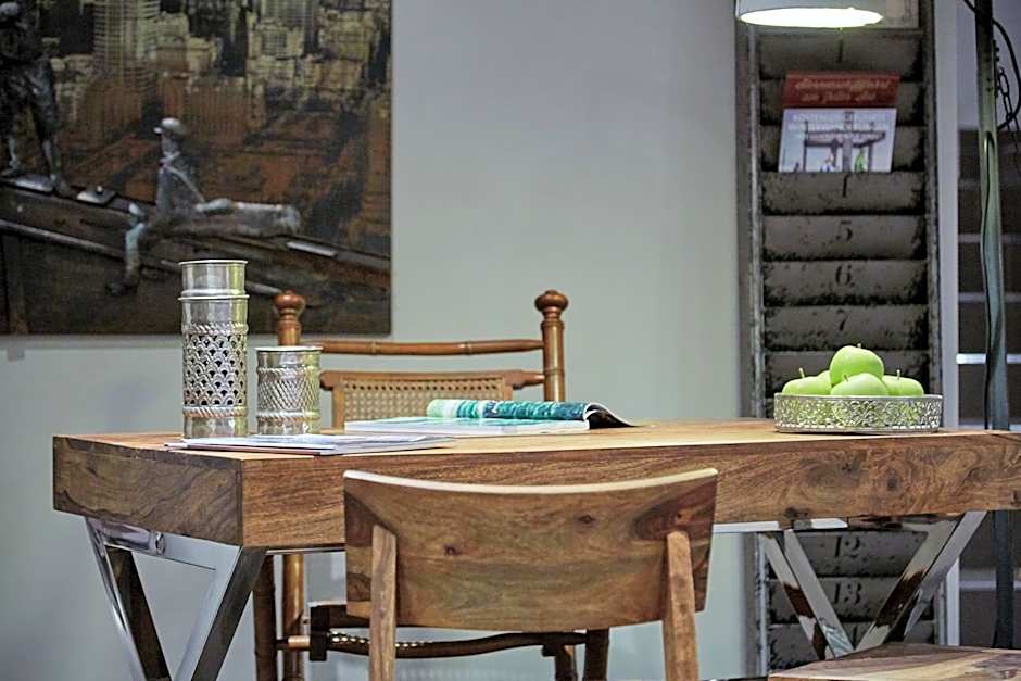 Two Timez - Boutique Hotel