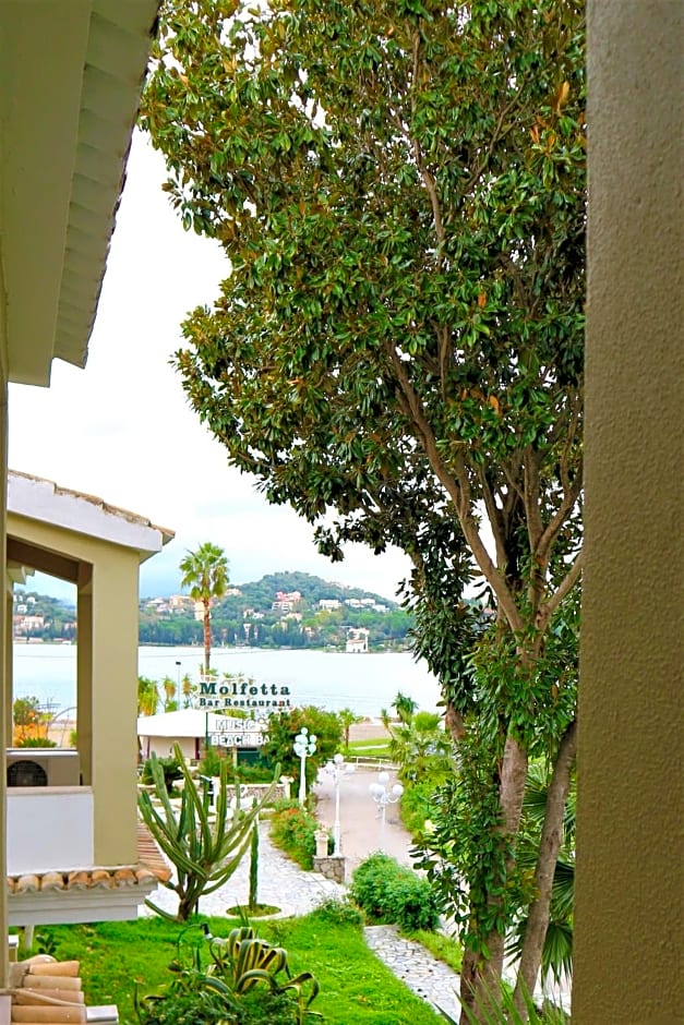 Molfetta Beach Hotel 