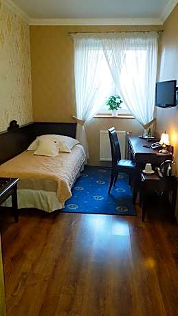 Single Room - Disability Access