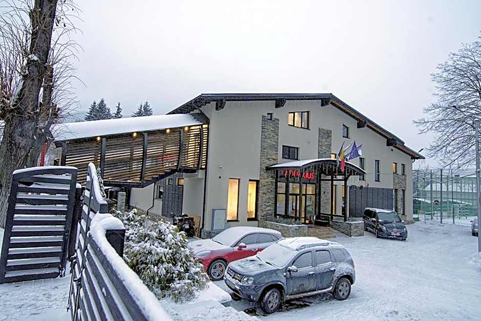 AQUARIUS BOUTIQUE HOTEL