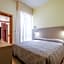 Hotel Thea