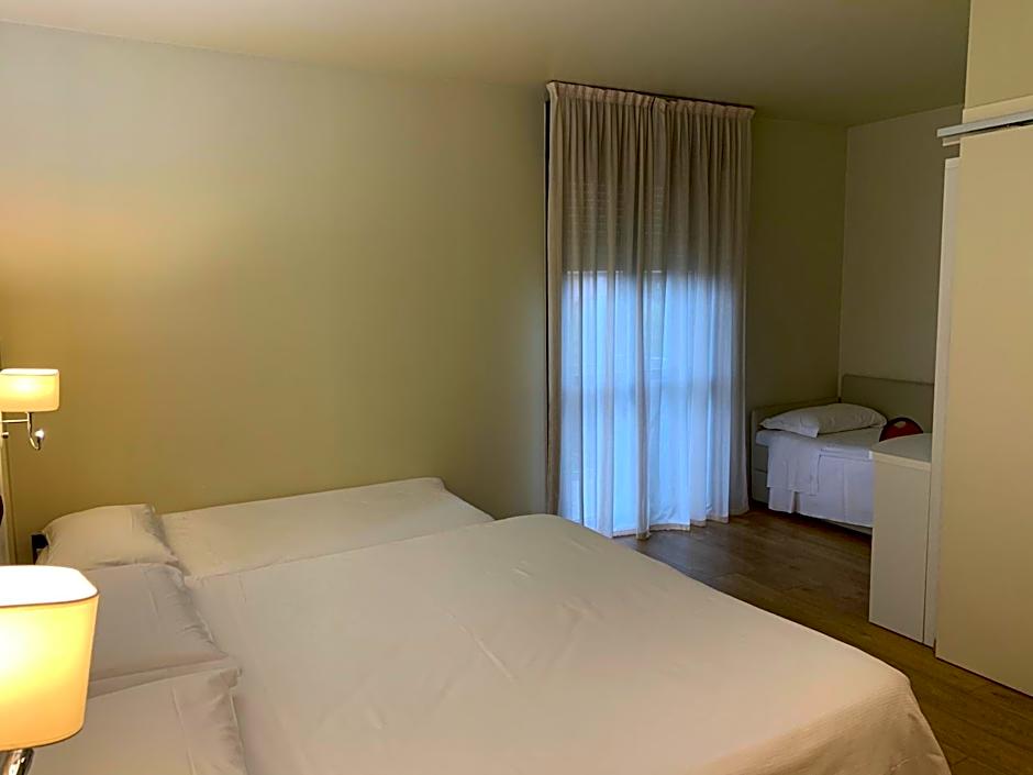 Spa Hotel Parigi 2 Airport