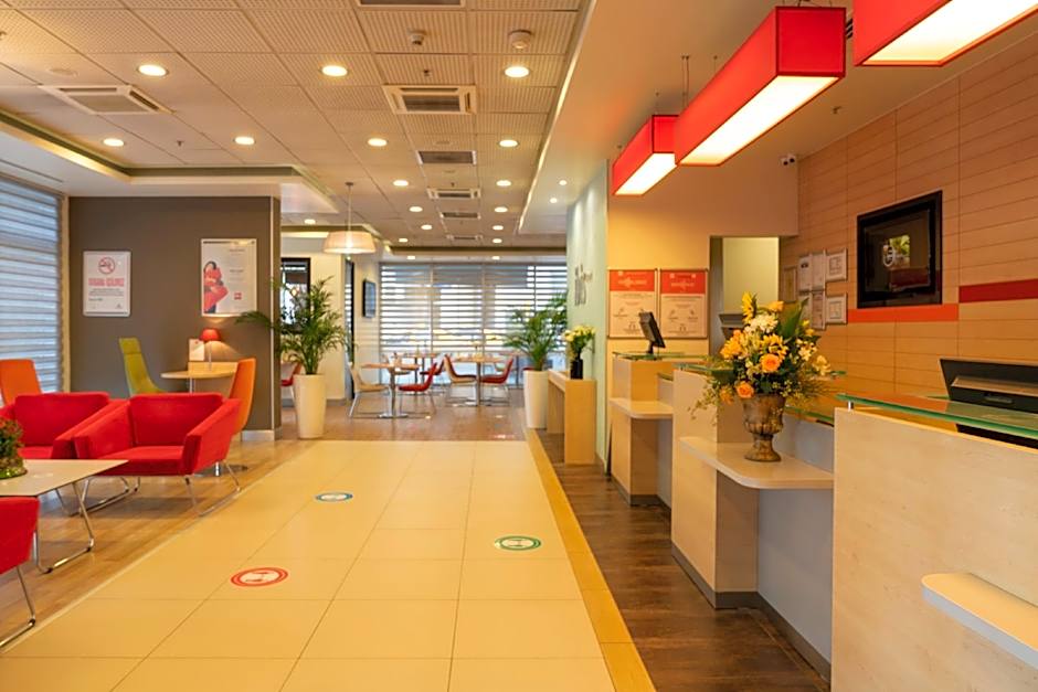 Ibis Izmir Alsancak
