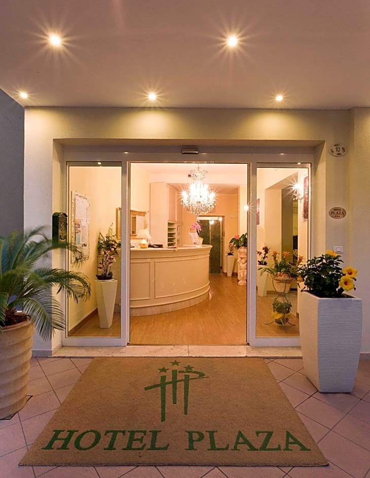 Hotel Plaza