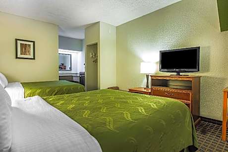 2 Queen Beds Suite Nonsmoking