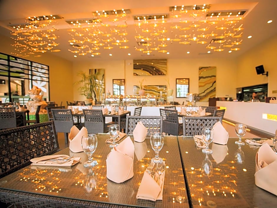 Aziza Paradise Hotel