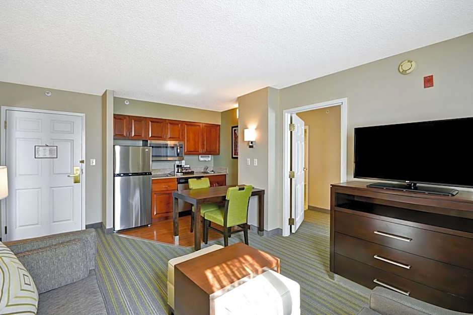 Homewood Suites By Hilton Dulles Int'L Airport