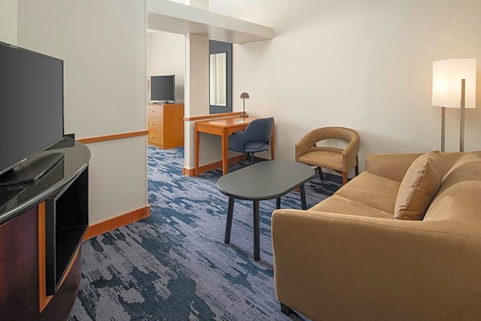Fairfield Inn & Suites by Marriott Santa Maria