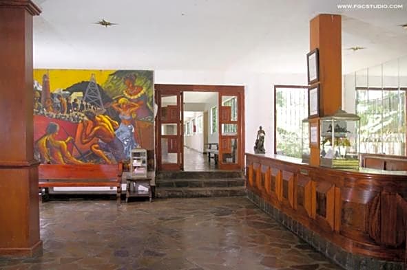 Hotel De La Borda