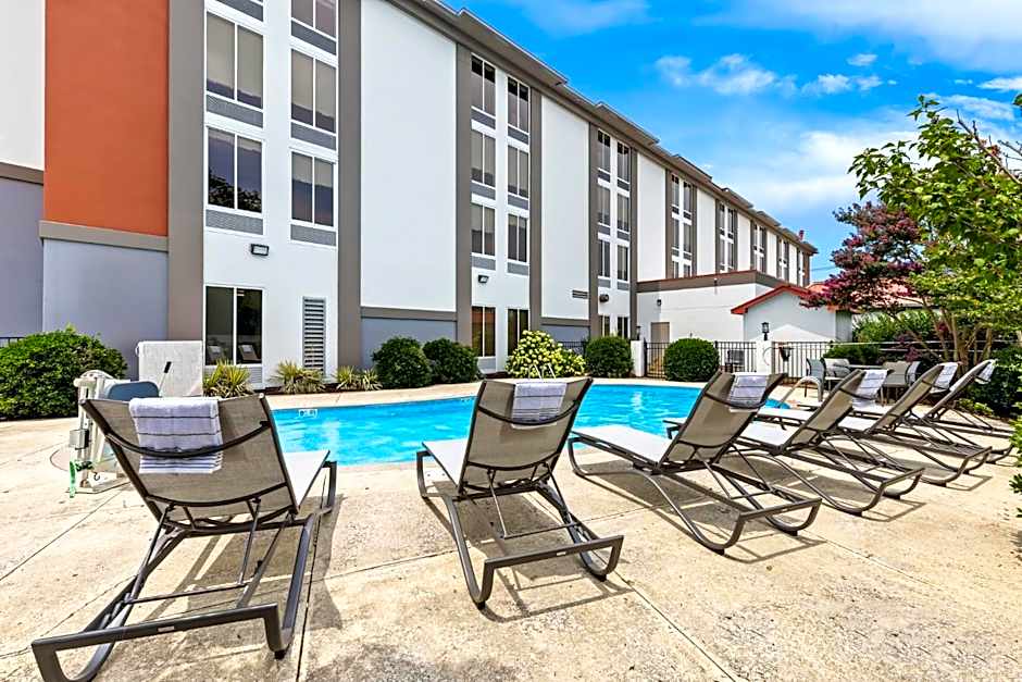 Holiday Inn Express Nashville-Hendersonville By IHG