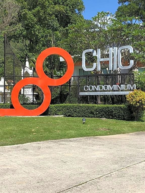 Chic Condo Karon