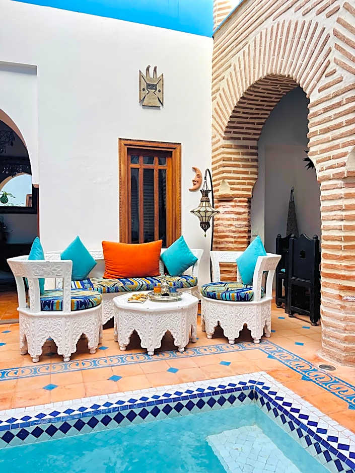 Riad Zarka By La Siredrah