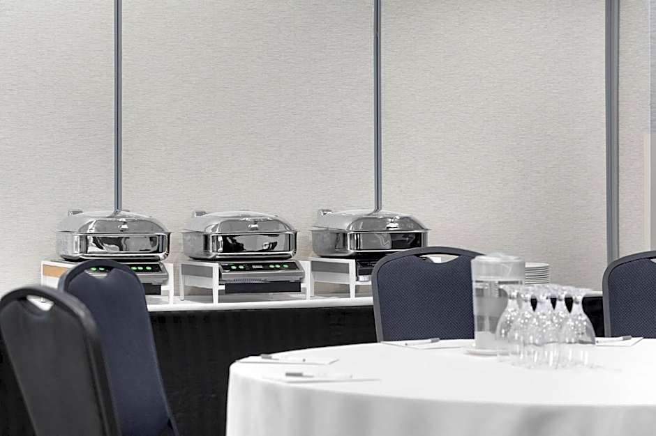 Holiday Inn Ottawa East By IHG