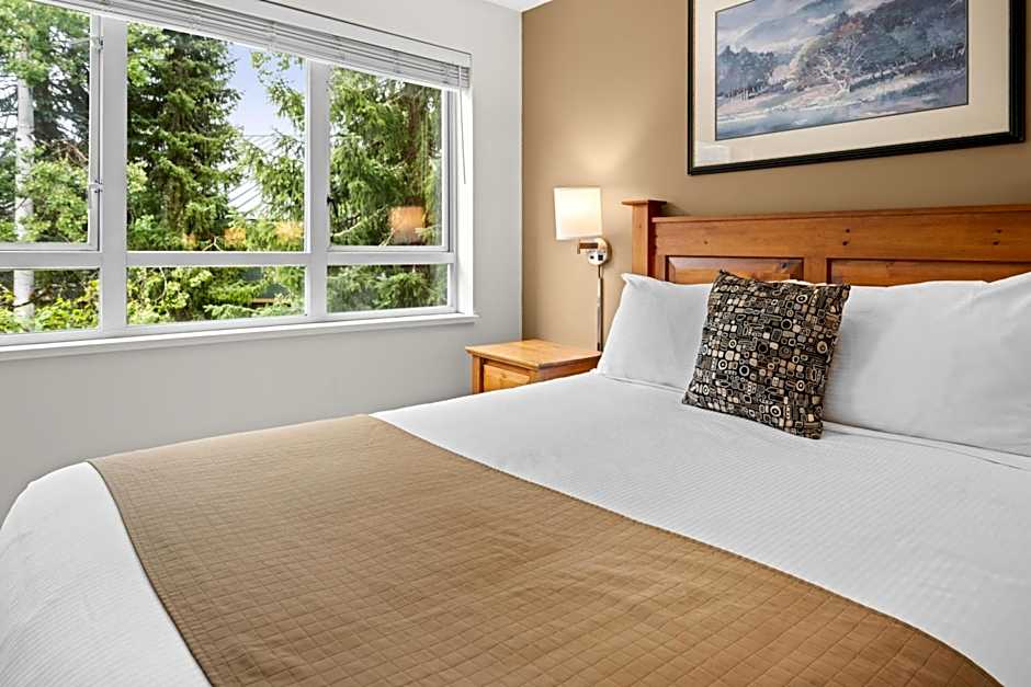 Bear Lodge Two Bedroom by MVA