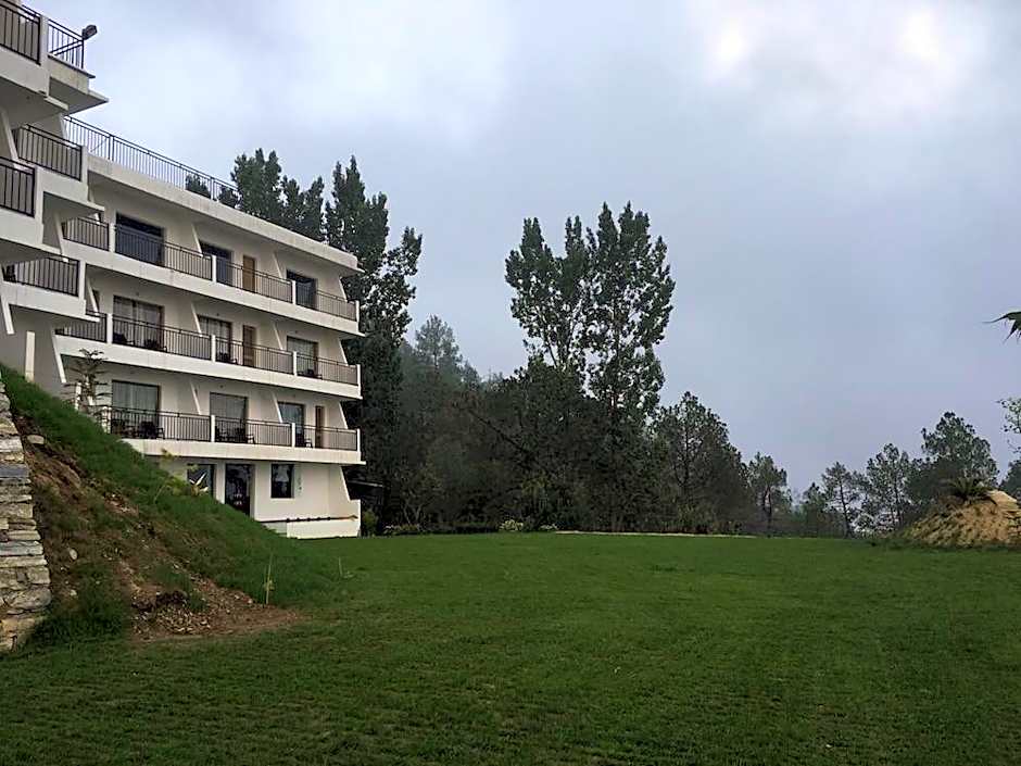 Ekant Retreat