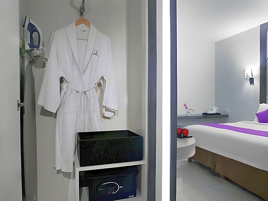 Quest Hotel Balikpapan by ASTON