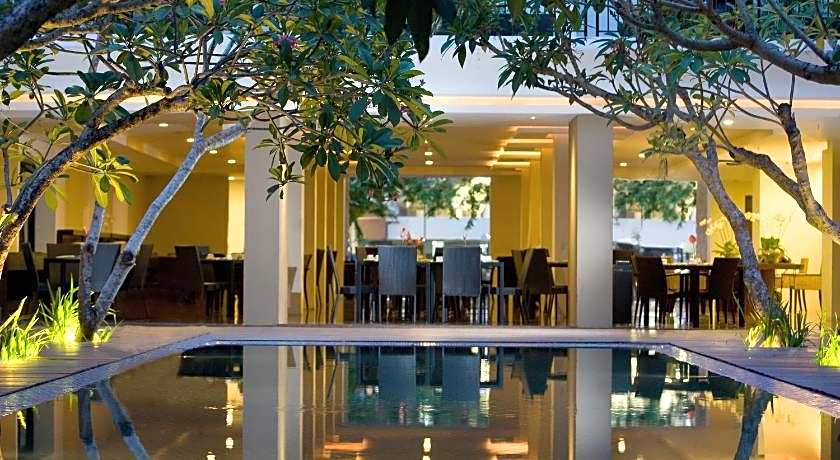 Hotel Santika Kuta Bali