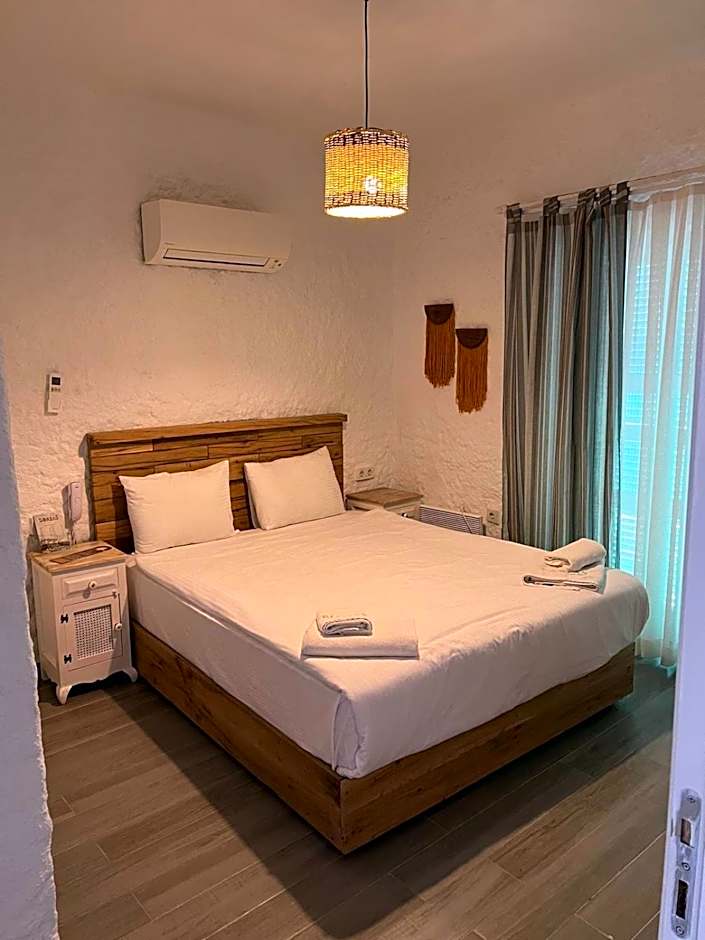 Alacati Boreas Hotel