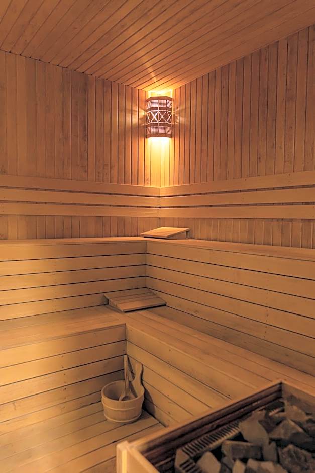 Poison Garden Suite & SPA