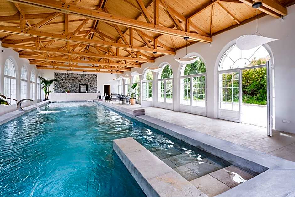 Secret d'Uzès - Le Duché - Piscine chauffée et Jacuzzi