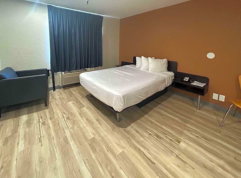 Studio 6 Suites Cameron Park, CA Folsom