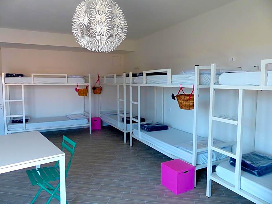 Ostello Meet Gardalake Hostel