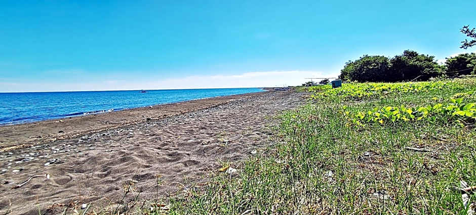 VILLA LE PETIT LEON "Authentic Traditional Wooden House"