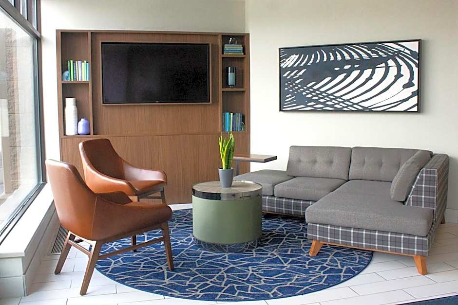 Holiday Inn Express Hotel & Suites Boston-Cambridge By IHG