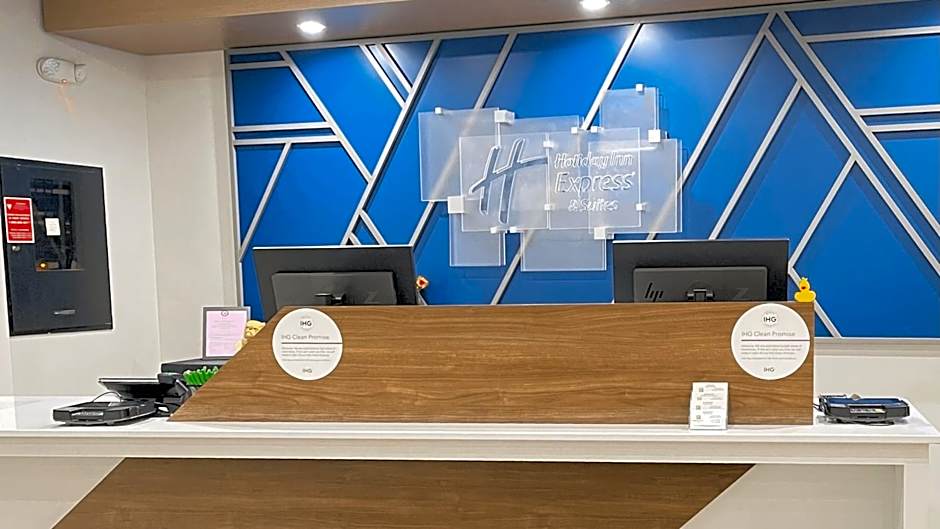 Holiday Inn Express Big Rapids By IHG