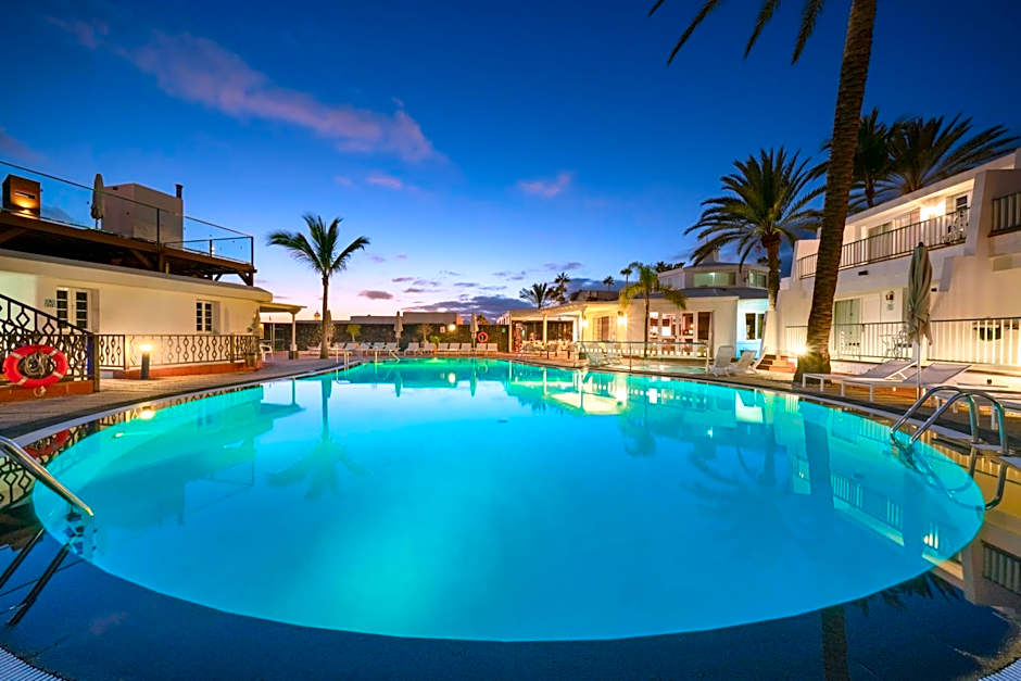 Plus Fariones Apartamentos