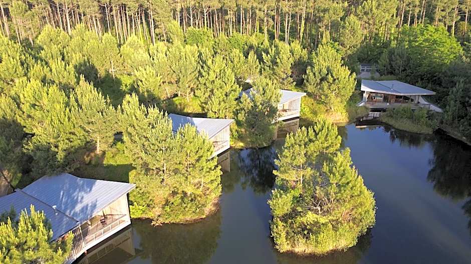 Les Échasses Golf & Surf Eco Lodge