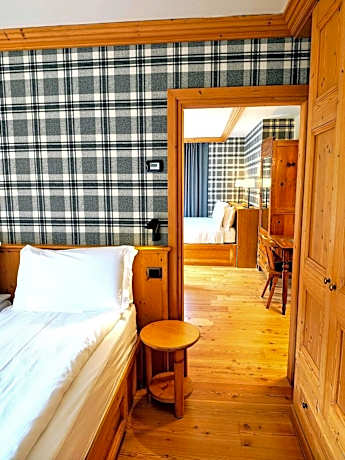 Comfort Quadruple Room