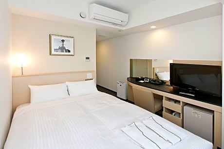 Standard Double Room - Non-Smoking