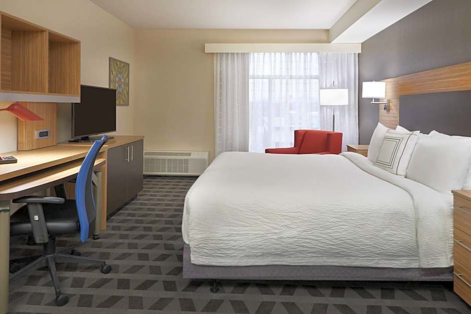 TownePlace Suites by Marriott Oshawa