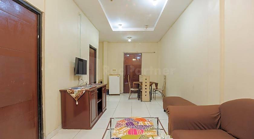 SRB near Mall Ciputra CIbubur Mitra RedDoorz