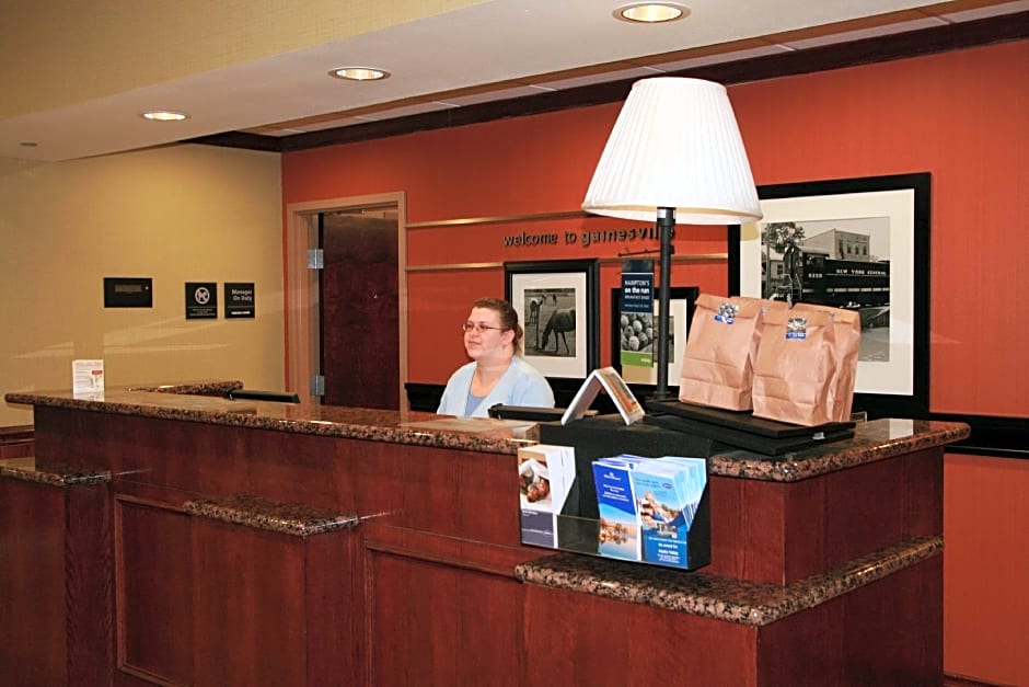 Hampton Inn & Suites Gainesville