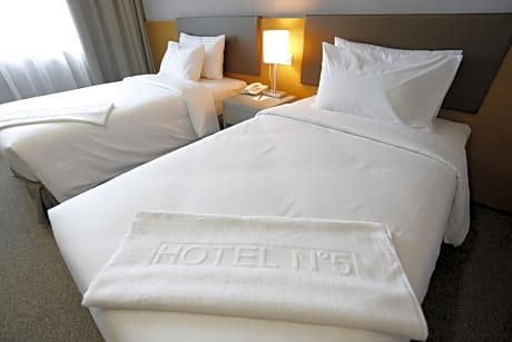 Hotel N°5