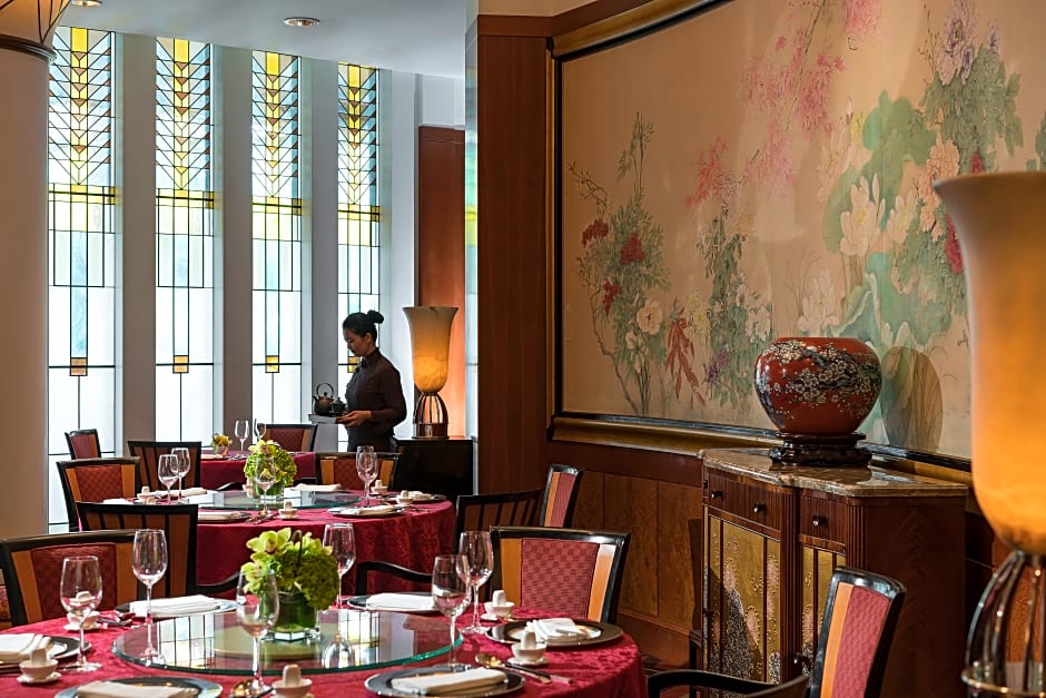 Four Seasons Hotel Shanghai