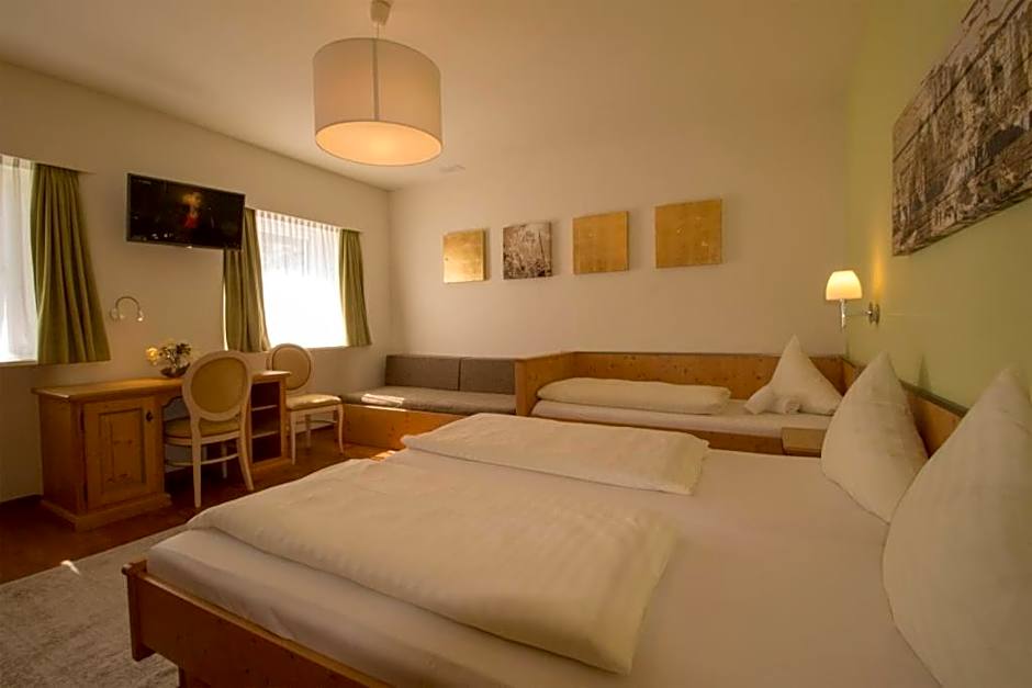 Hotel Munde