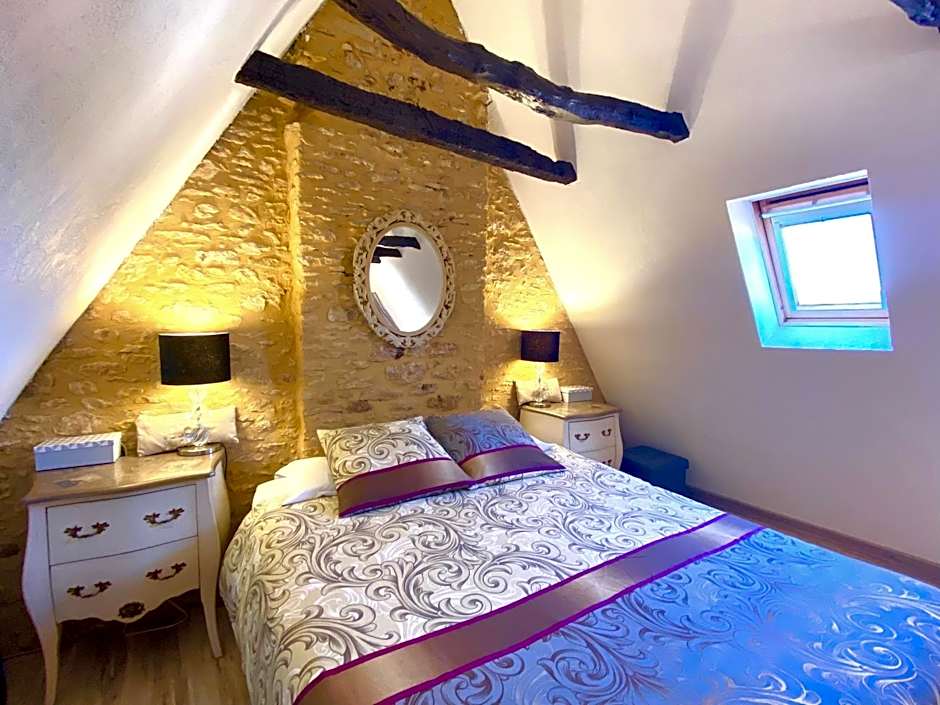 La Clef des Songes - chambres climatisées - Sarlat Centre - Parking gratuit - Piscine, Spa et massages à 400mètres