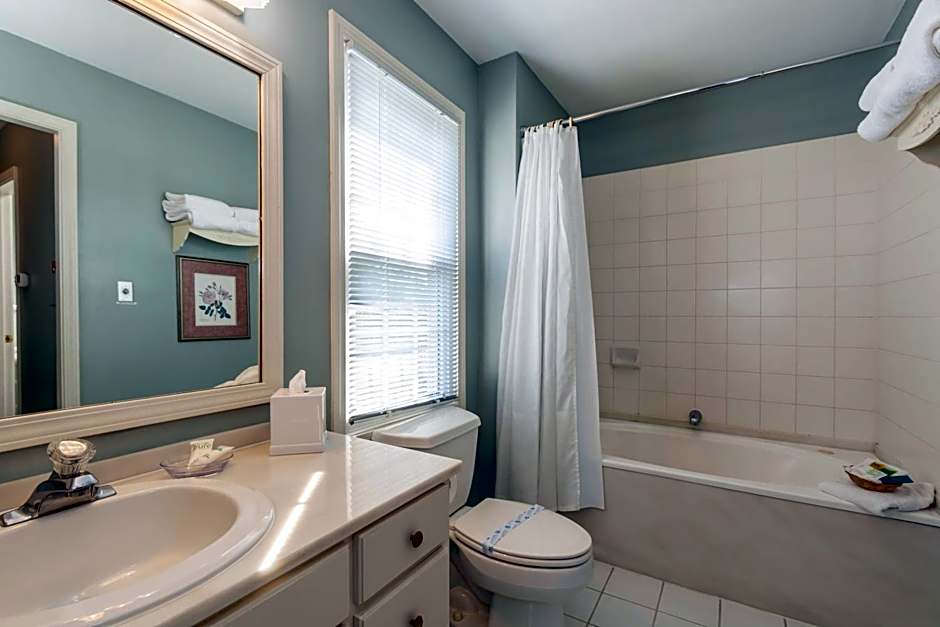 Century Suites Hotel