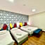 W Hotel Cemerlang