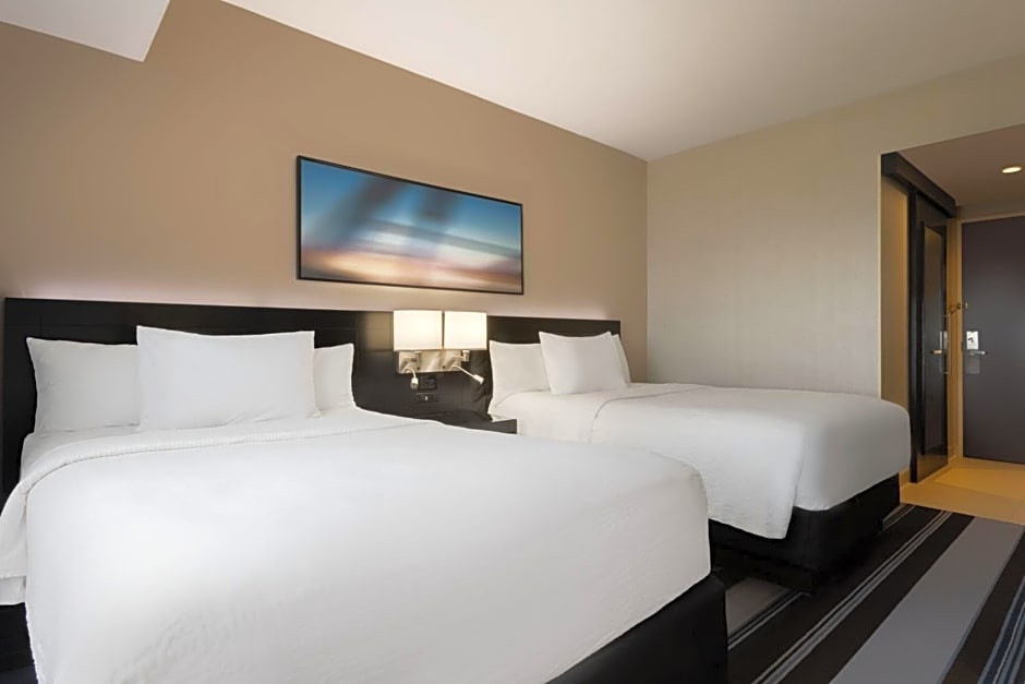 Courtyard by Marriott New York JFK Airport